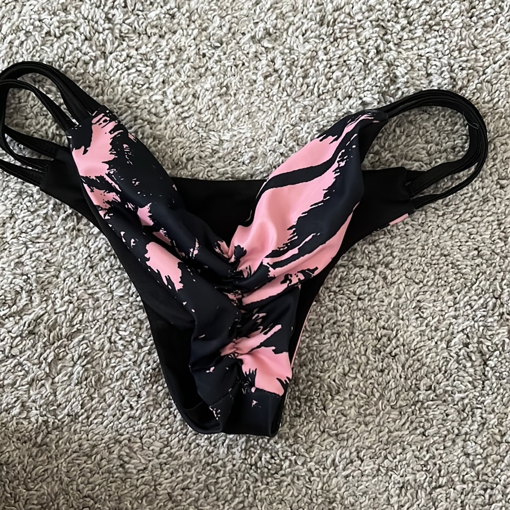 Custom Bikini Set - image 3